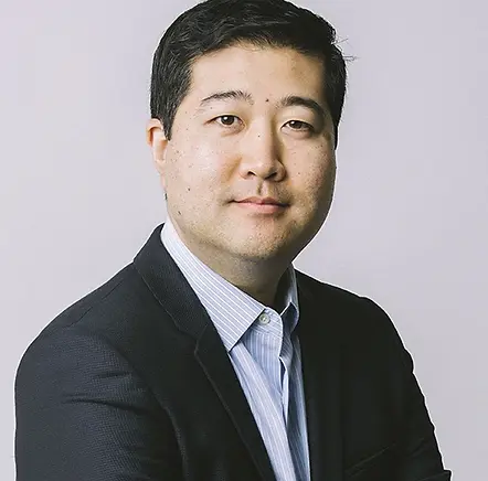Headshot of Lenny Moon